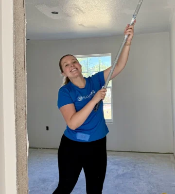 Trew Extending to Paint